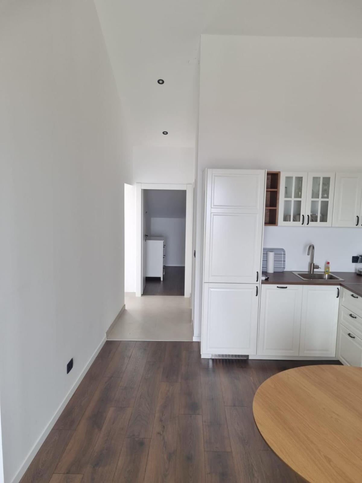 Superior Apartments Luka Бол Екстериор снимка